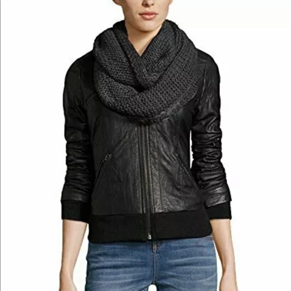 NWT - BCBGMAXAZRIA Infinity Scarf
